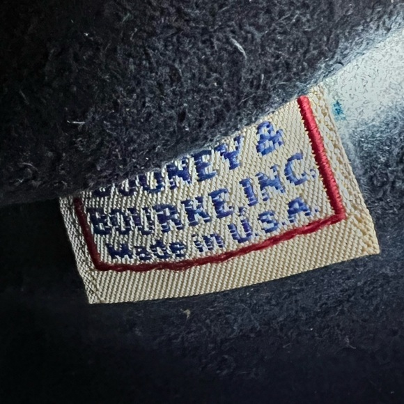 Dooney & Bourke Black Tan All Weather Pebbled Leather Crossbody Saddle Bag USA - Picture 7 of 16